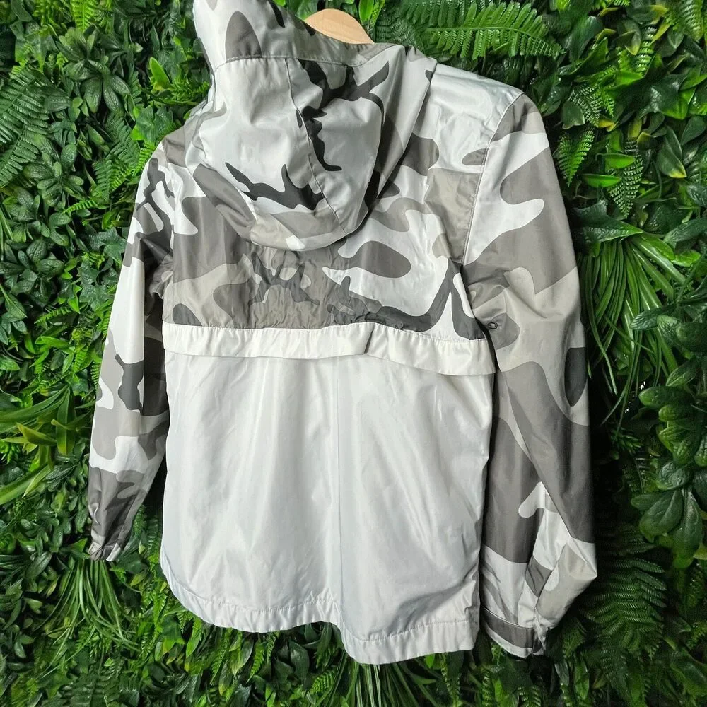 Jordan‎ Craig Jacket Boys 12 Gray Camouflage Hooded Zip Legacy Edition 0241